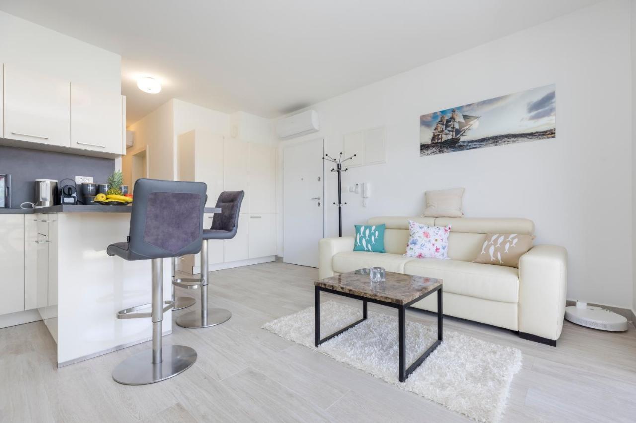 Apartments Tony Mali Losinj Exterior photo