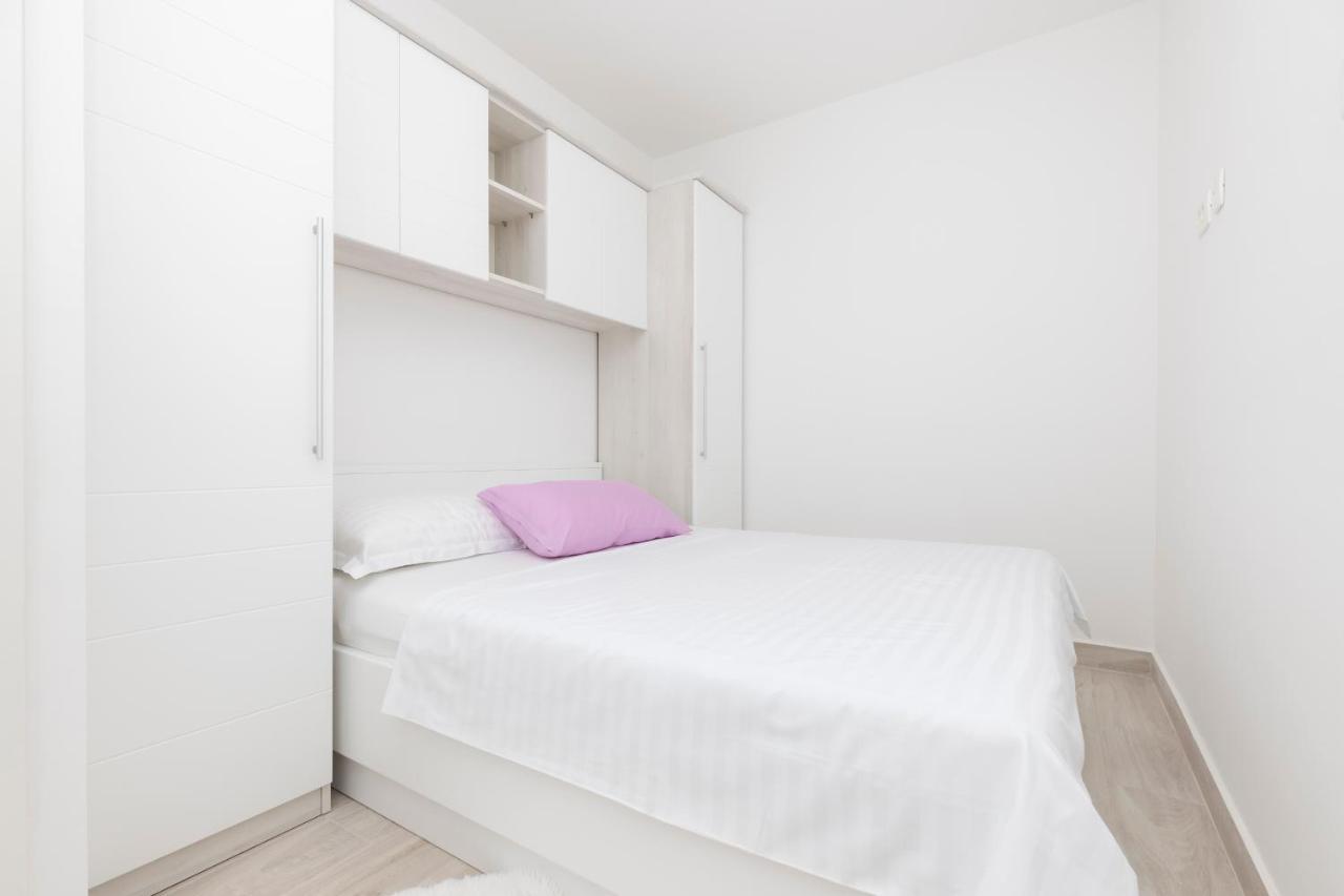 Apartments Tony Mali Losinj Exterior photo